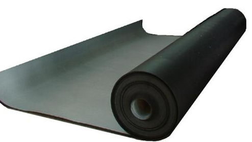 複合(he)土工膜(mo)